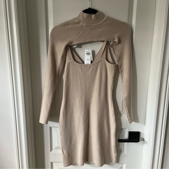 NWT Abercrombie Knit Dress M - Picture 2 of 2